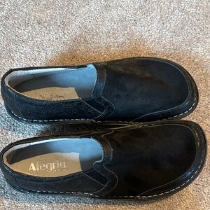 Alegria Women’s Black Slip-On Shoes
